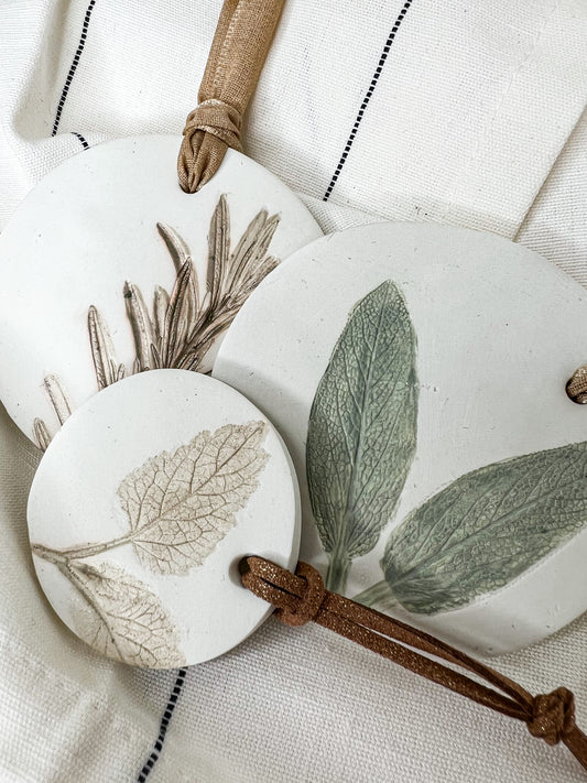 Clay Tags/Ornaments Large